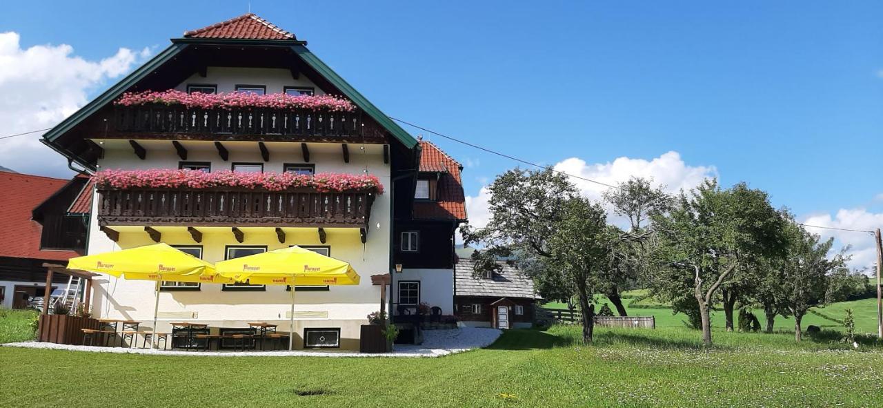 Fruhstuckspension Bischof I D Wiesen Sankt Peter am Kammersberg Exteriör bild